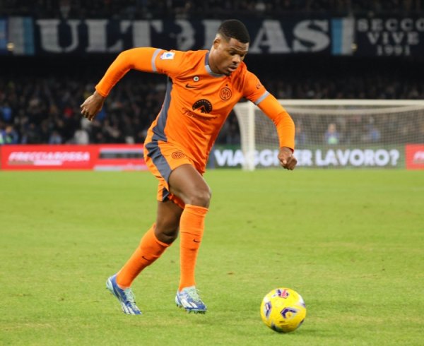 ESPN: Dumfries misses Netherlands game against Poland due to minor injury