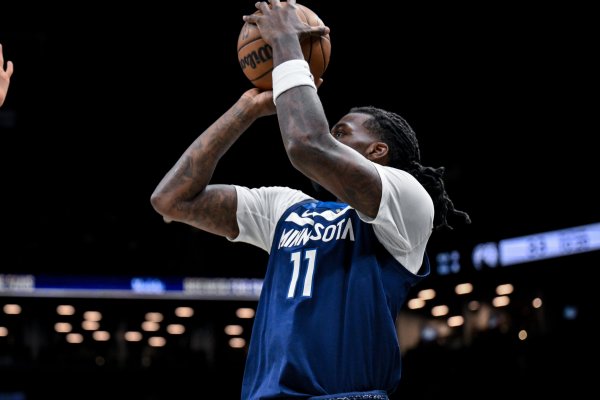 Reid gives advice to end players: Hold on, don’t give up, and be stricter with yourself.