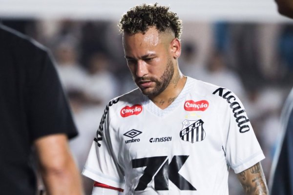 Monthly salary of 700,000 euros! AS: Santos will be able to renew Neymar s contract only if they succeed in relegation